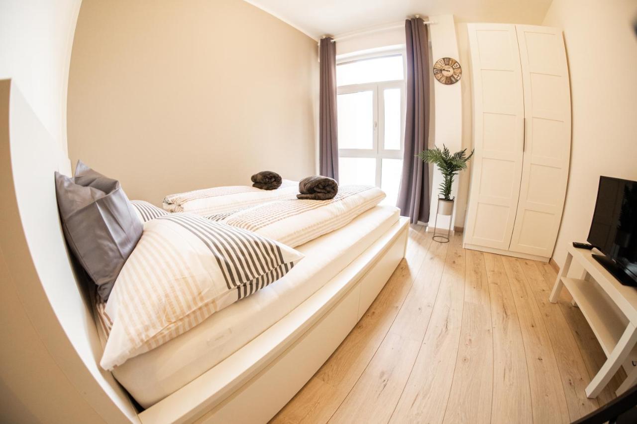 Flow Apartments Winkel Love Und Happiness Merano Exterior foto