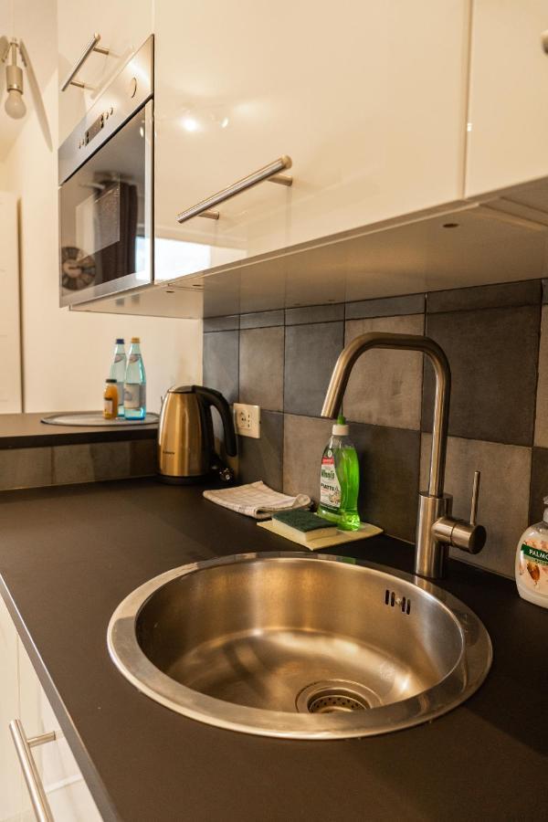 Flow Apartments Winkel Love Und Happiness Merano Exterior foto